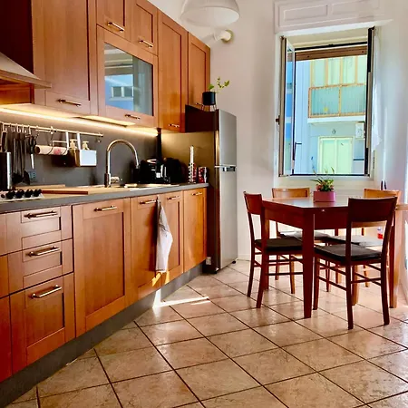 Apartment Stock22